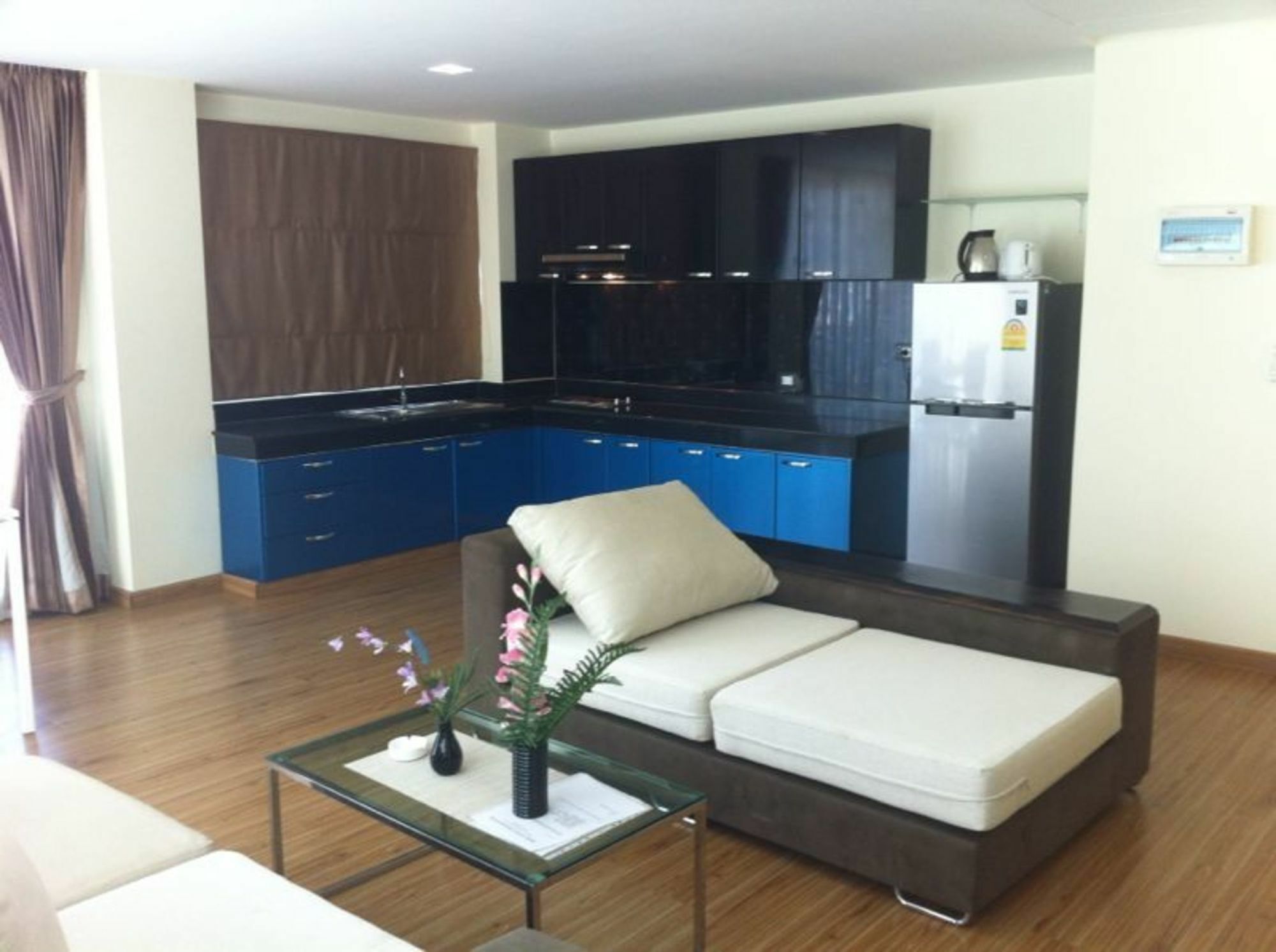 Goldstone Residency Patong , Phuket Exterior foto