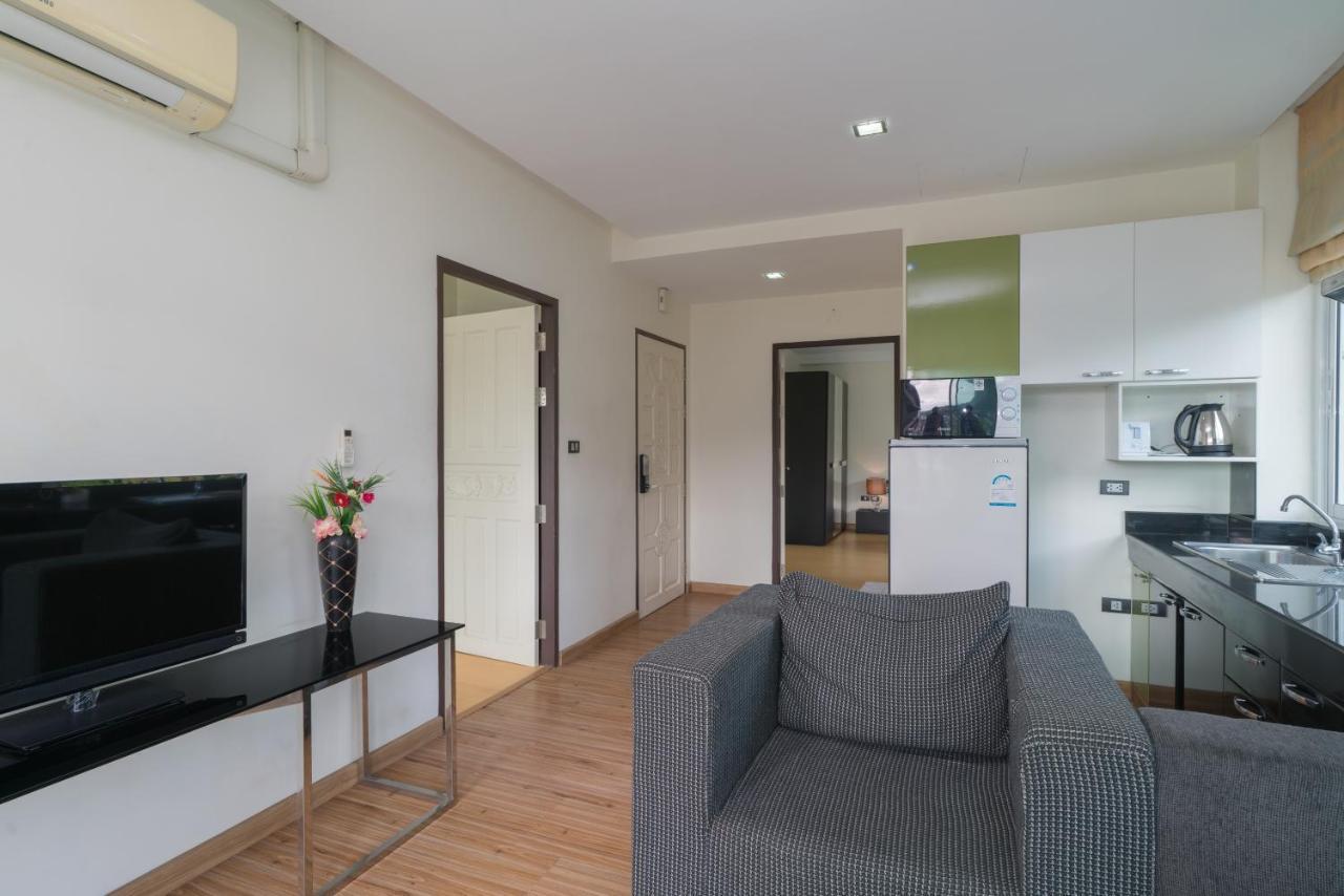 Goldstone Residency Patong , Phuket Exterior foto