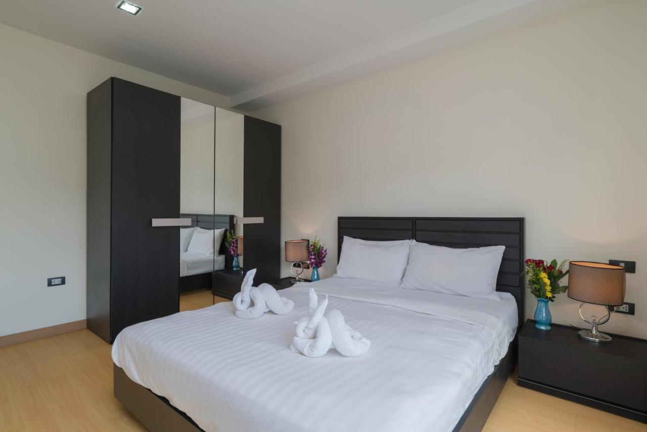 Goldstone Residency Patong , Phuket Exterior foto