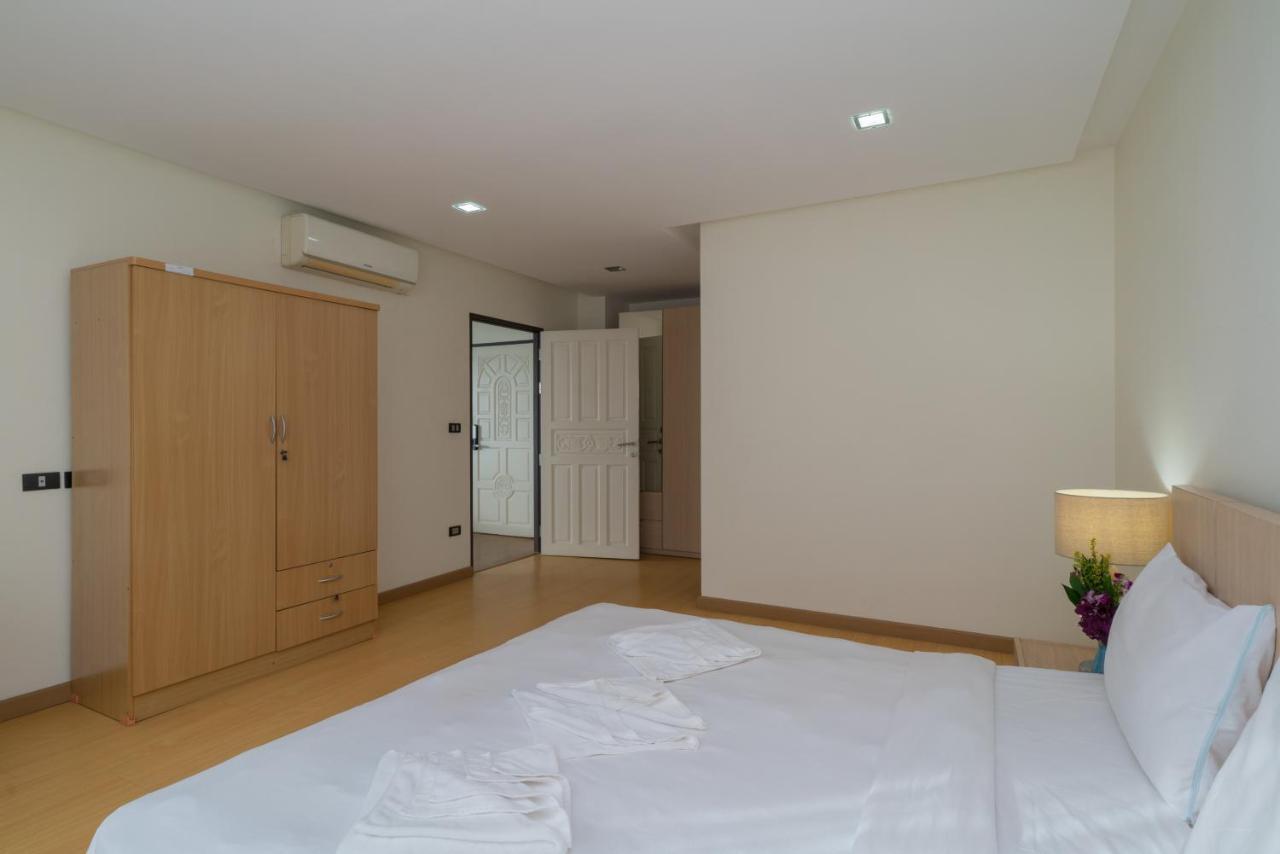 Goldstone Residency Patong , Phuket Exterior foto