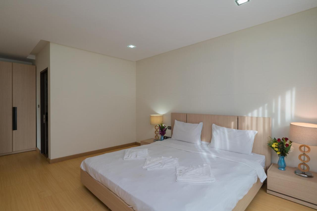 Goldstone Residency Patong , Phuket Exterior foto