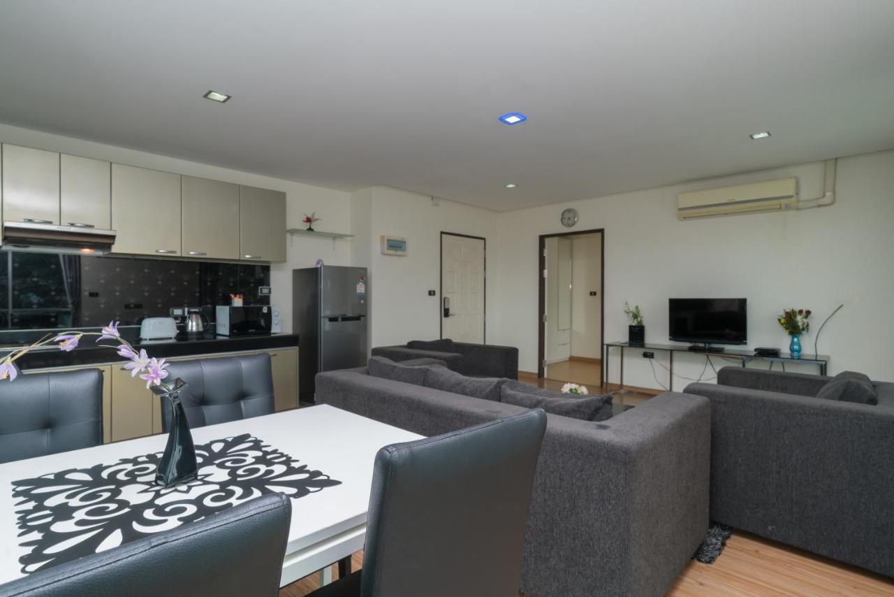 Goldstone Residency Patong , Phuket Exterior foto
