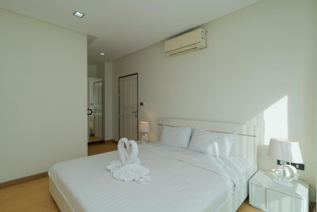 Goldstone Residency Patong , Phuket Exterior foto